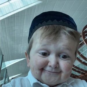 Meet your Posher, Sam